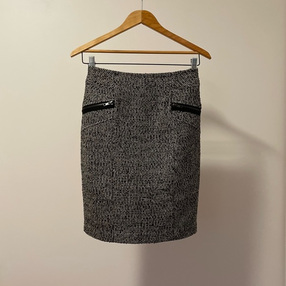 Forever 21 Dresses & Skirts - Forever 21 Tweed Lined Pencil Skirt